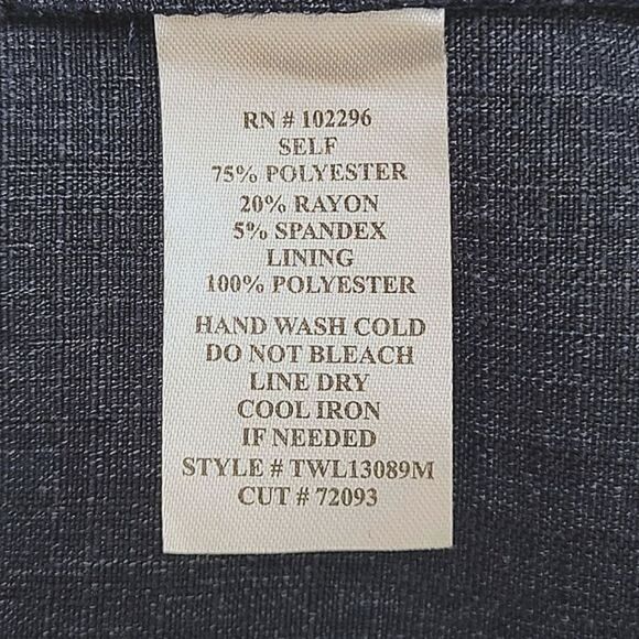 Connected Apparel Navy Crisscross V-Neck Cap Sleeve Sheath dress - Picture 9 of 16